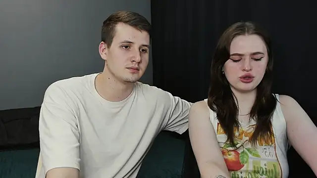 Snapshot of Pinku_kitsune chatting on March 9, 2025, 5:28 pm Pinku kitsune online show from March 9, 2025, 5:28 pm