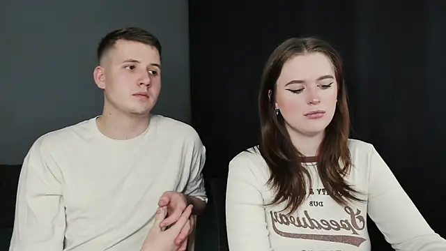 Snapshot of Pinku_kitsune chatting on March 14, 2025, 11:11 pm Pinku kitsune online show from March 14, 2025, 11:11 pm