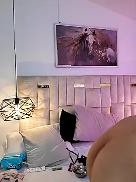 Snapshot of Konny_May chatting on October 18, 2025, 10:21 pm Konny May online show from October 18, 2025, 10:21 pm