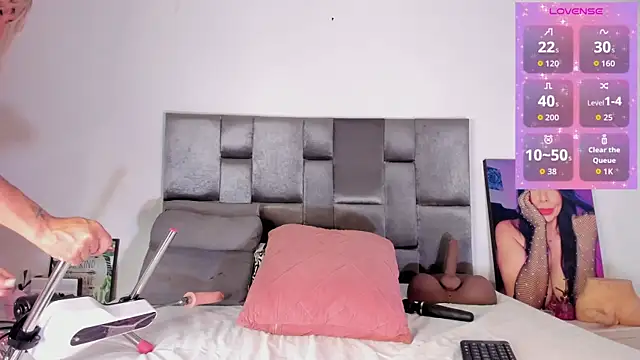 Snapshot of Lia_johnsonn chatting on November 12, 2025, 11:32 am Lia johnsonn online show from November 12, 2025, 11:32 am