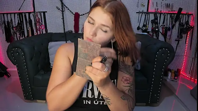 yey bdsm online show from March 14, 2025, 3:15 am