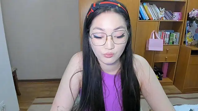 nliki4506 online show from March 18, 2025, 4:37 pm