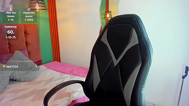 IamAlana  online show from February 11, 2025, 6:08 am