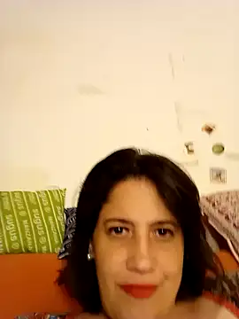 Snapshot of Sole_Love chatting on January 18, 2025, 12:24 am Sole Love online show from January 18, 2025, 12:24 am