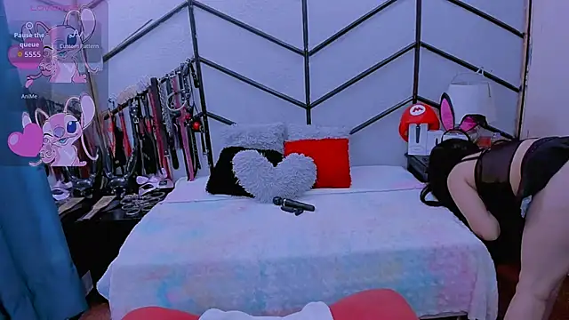 AlanaLuck online show from January 7, 2026, 7:16 pm