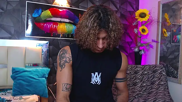 Demitryo online show from March 7, 2025, 3:08 am