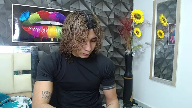 Demitryo online show from March 14, 2025, 2:10 am