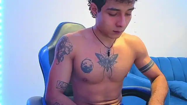 Demitryo online show from January 6, 2026, 4:05 am