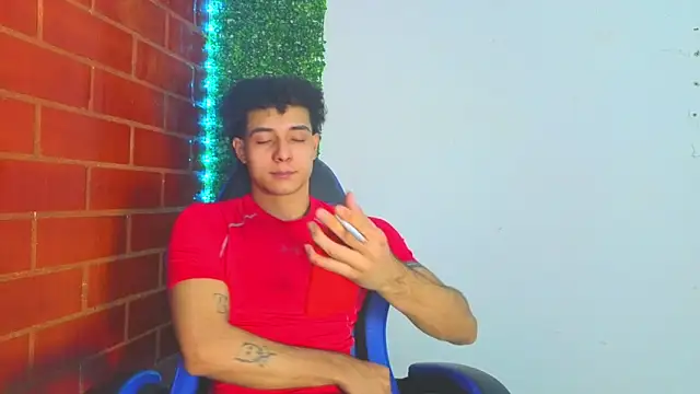 Demitryo online show from March 11, 2026, 5:02 am