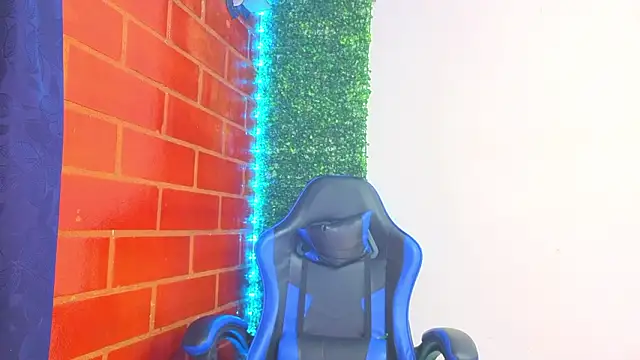 Demitryo online show from March 22, 2026, 4:27 am