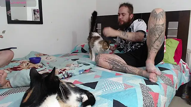 Snapshot of Nanna_and_Balder chatting on March 15, 2025, 10:11 pm Nanna and Balder online show from March 15, 2025, 10:11 pm