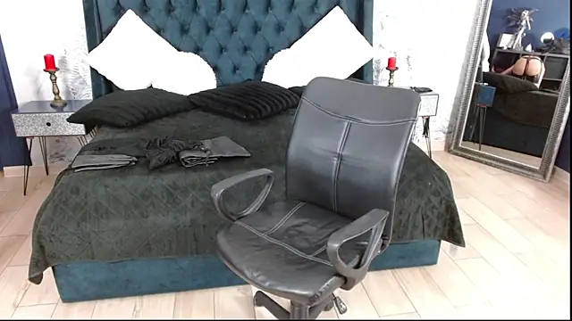 AlexiaKendall online show from December 29, 2024, 11:50 pm