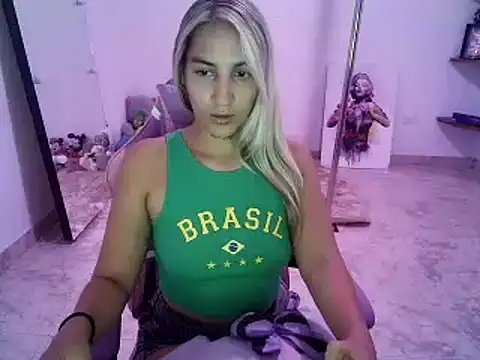 mandy berrys online show from April 5, 2026, 12:52 am