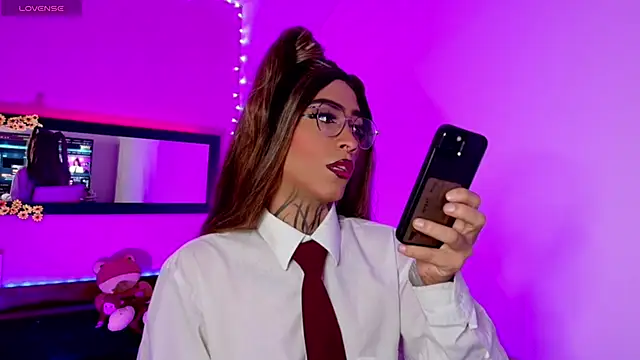 Micaela Rangel online show from November 22, 2025, 3:38 am