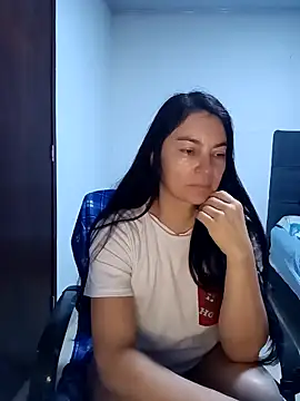 Snapshot of renata_hot1 chatting on March 4, 2025, 1:45 am renata hot1 online show from March 4, 2025, 1:45 am