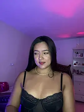 Snapshot of cristina1800 chatting on May 16, 2026, 3:36 am cristina1800 online show from May 16, 2026, 3:36 am