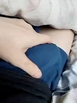 Snapshot of Grig1982 chatting on February 10, 2026, 7:01 am Grig1982 online show from February 10, 2026, 7:01 am