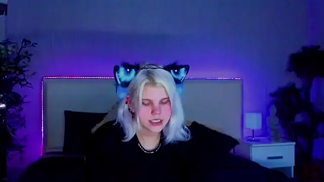 JoannLowe online show from January 23, 2025, 12:14 am