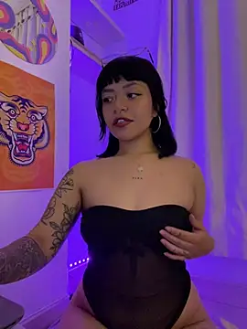 Ashley Chriss online show from March 11, 2025, 12:22 am