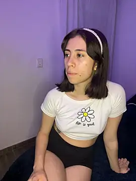 Catyloves online show from February 8, 2025, 5:08 am