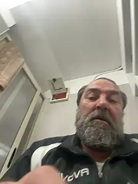 Snapshot of ros217 chatting on March 3, 2026, 3:07 pm ros217 online show from March 3, 2026, 3:07 pm