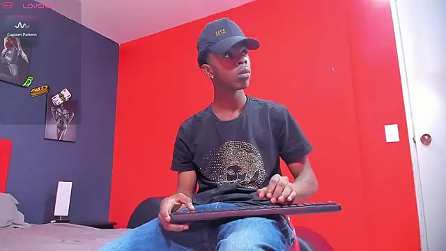 OraineBarrett online show from December 10, 2024, 8:27 pm