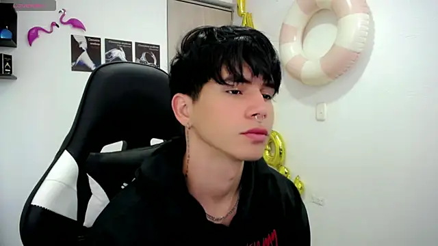 Snapshot of Tayson_Rivers chatting on September 13, 2025, 7:02 pm Tayson Rivers online show from September 13, 2025, 7:02 pm