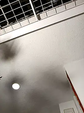 Siriss boyrag online show from February 25, 2026, 1:48 am