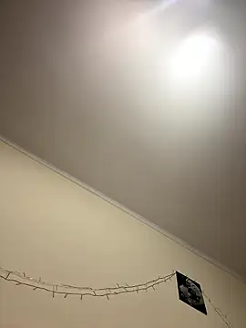 Evelinia online show from January 8, 2026, 4:20 pm