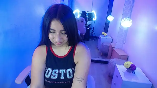 Snapshot of ailyn_miranda chatting on February 8, 2025, 9:35 am ailyn miranda online show from February 8, 2025, 9:35 am