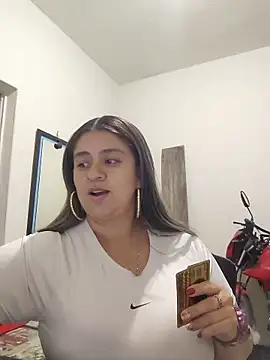 Snapshot of Melinda_bob chatting on May 13, 2026, 6:22 am Melinda bob online show from May 13, 2026, 6:22 am