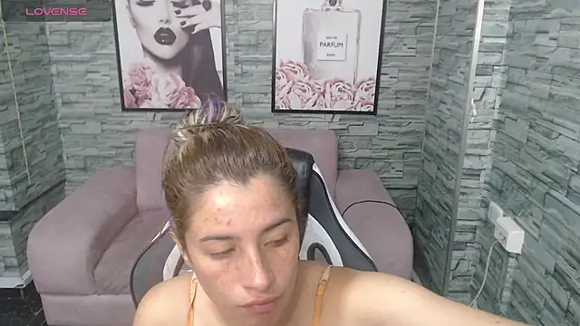 Valerie b online show from December 29, 2024, 3:46 pm