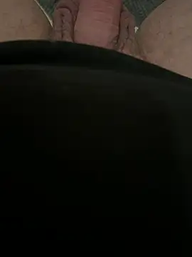 Fjome online show from April 1, 2026, 9:45 pm