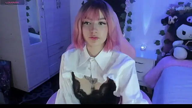 cami mila9 online show from March 4, 2025, 5:11 am