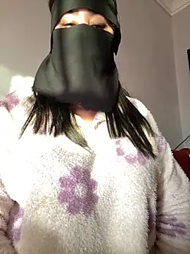 Jawahir-pretty-women online show from November 22, 2025, 7:51 am