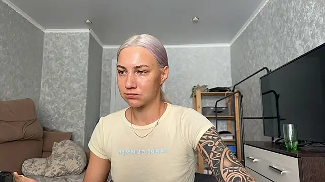 AnneBall online show from March 1, 2026, 7:54 am