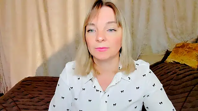 Regina  blue online show from November 2, 2025, 2:30 pm