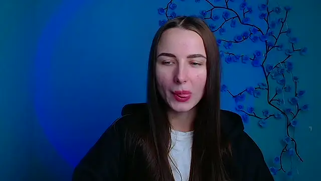 Eva Janee online show from January 15, 2026, 6:29 am