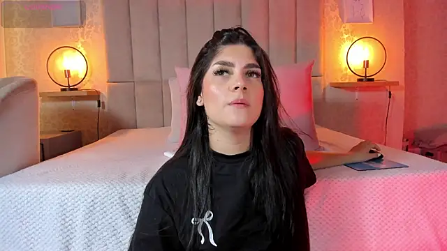 Amy-Saenz online show from October 7, 2025, 3:31 pm