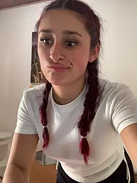 hannaa brown online show from January 31, 2025, 8:33 pm