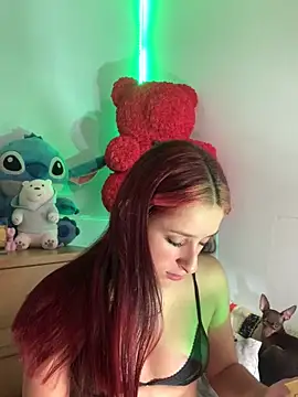 hannaa brown online show from March 12, 2025, 6:33 pm