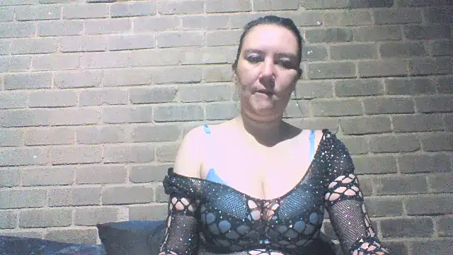 EksJouneMwah online show from December 3, 2025, 5:26 am