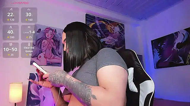 alexia mattel online show from February 6, 2026, 1:32 am