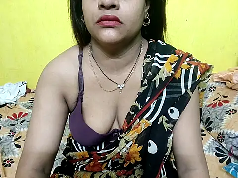 Snapshot of Sexyranibhabhi chatting on September 18, 2025, 3:19 am Sexyranibhabhi online show from September 18, 2025, 3:19 am