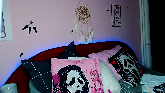 MoonAgnes online show from January 31, 2025, 11:24 pm