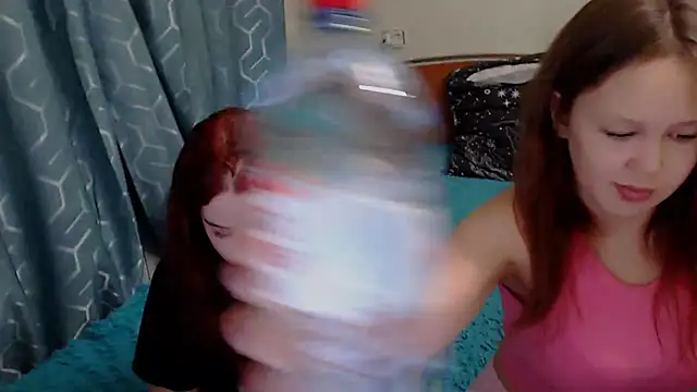 Snapshot of HaleyRoute chatting on March 11, 2025, 5:57 pm HaleyRoute online show from March 11, 2025, 5:57 pm