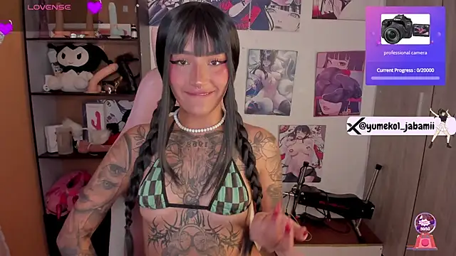 Snapshot of Sweet-bunny1 chatting on December 9, 2024, 6:46 pm Sweet-bunny1 online show from December 9, 2024, 6:46 pm