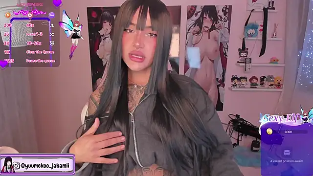 Snapshot of Sweet-bunny1 chatting on February 11, 2025, 7:16 pm Sweet-bunny1 online show from February 11, 2025, 7:16 pm