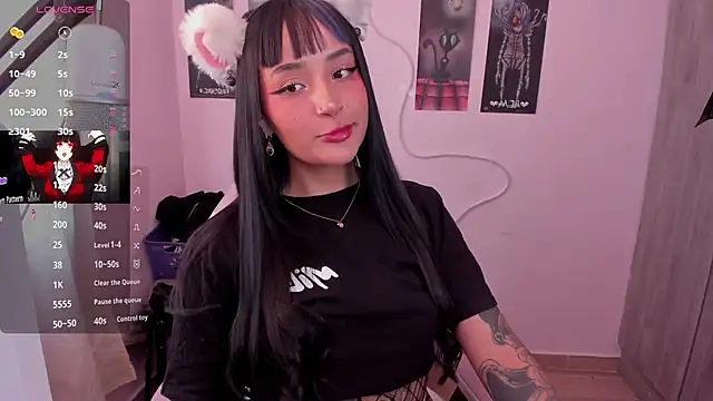 Sweet-bunny1 online show from June 1, 2026, 8:54 pm