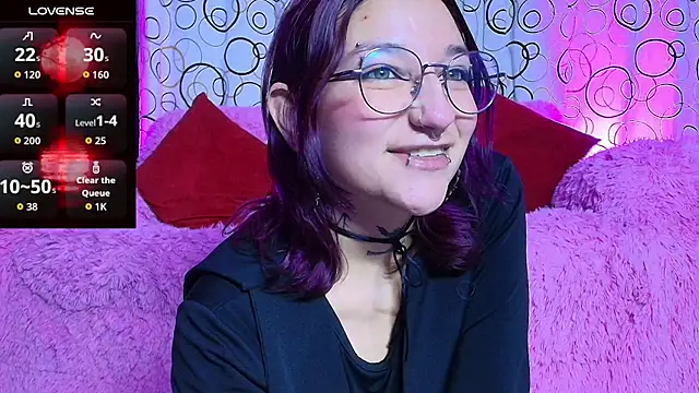 SukiFuyu  online show from November 25, 2025, 12:21 am